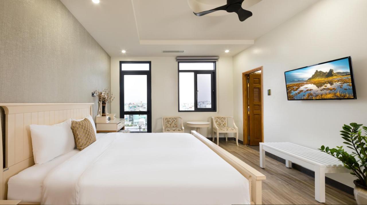 Lara Hotel ลองซเวียน ภายนอก รูปภาพ